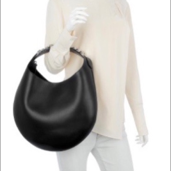Givenchy Infinity Hobo 2024 www.alhudapk